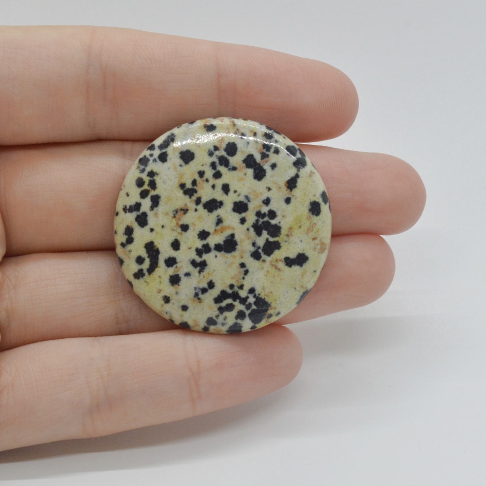 Cabochon jasp dalmatian 34x34x5mm c29