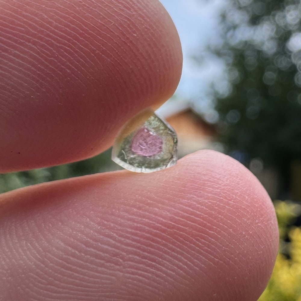Turmalina watermelon cristal natural unicat cod a67 4x2mm 087ct