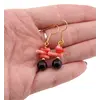 Cercei cu agatatoare Obsidian negru sfera 8mm si Coral roz freeform cu elemente aurii, imagine 4