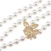 Colier reglabil cu Perle de Mallorca albe si accesoriu fluturi aurii, 8mm, imagine 3