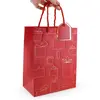 Punga pentru cadou dreptunghiulara rosie cu model festiv, 23x18cm, imagine 2