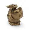 Statueta Feng Shui Bivol cu pepita in brate din rasina, 4,5cm