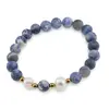 Bratara pe elastic Perle de cultura, bumbi aurii si Sodalit sfere mate 8mm