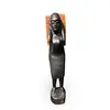 Statueta africana vintage din lemn sculptat manual, femeie purtand cos pe spate, 32cm