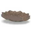 Farfurie decorativa vintage din alama, model floral in relief inchis la culoare, 13,5cm, imagine 2