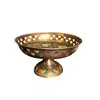 Decoratiune vintage din alama fructiera cu flori gravate pe fundal verde - 12,5cm