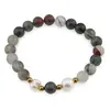 Bratara pe elastic Perle de cultura, bumbi aurii si Heliotrop sfere 8mm