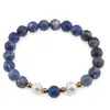 Bratara pe elastic Perle de cultura, bumbi aurii si Sodalit A+ sfere 8mm