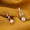 Cercei din cupru placat cu aur roz 18k, model triunghi cu perla, imagine 2