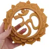 Decoratiune rotunda, model floare de lotus cu simbolul OM, galben - 14cm, imagine 3
