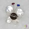 Brosa fluture sidef alb si colorat 48mm