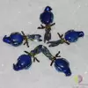 Brosa papagal colorat lapis lazuli