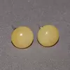 Cercei cu surub calcit galben semisfere 8mm