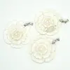 Pandantiv floare sidef alb 48mm