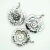 Pandantiv floare sidef gri 48mm