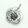 Pandantiv floare sidef gri 48mm
