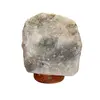 Veioza / Lampa de sare din Praid pe suport din lemn 1-2 Kg
