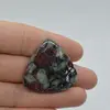 Cabochon eudialit 34x33x6mm A30