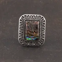 Inel reglabil Scoica abalone si metal argintiu, 30mm x 25mm