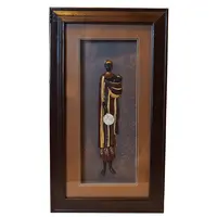 Tablou vertical femeie arta africana, lemn si sticla, 46cm x 26cm