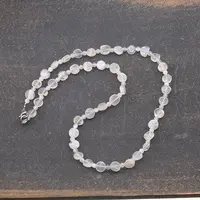 Colier cristale naturale Piatra lunii alba banuti 7mm si sfere 3mm