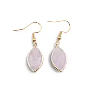 Cercei cu agatatoare Ametist lavanda oval ascutit cu montura aurie, 22mm