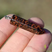 Pandantiv obsidian mahon cu varf 32mm Pandantiv obsidian mahon cu varf 32mm