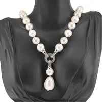 Colier Perle de Mallorca crem si albe cu pandantiv, 10mm