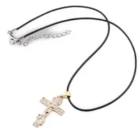 Colier cu pandantiv cruce aurie cu Iisus, 42mm