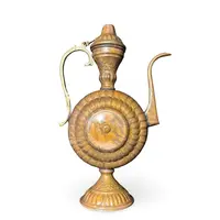 Cafetiera orientala vintage din alama, model rotund cu maner decorativ, 33cm