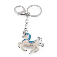 Amuleta breloc Feng Shui din metal Cal cu sa albastra, 2026