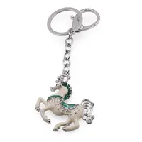 Amuleta breloc Feng Shui din metal Cal cu sa verde, 2026