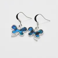 Cercei fluture din scoica abalone M1, cu agatatoare Cercei fluture din scoica abalone M1, cu agatatoare