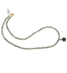 Colier Labradorit discuri fatetate 4mm si pandantiv cub fatetat 8mm
