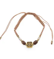 Bratara reglabila pe snur crem, cruce aurie si lemn