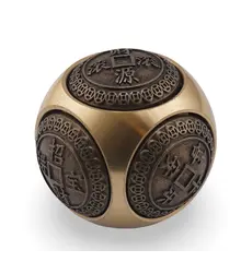 Zar traditional rotativ din alama cu monede și simboluri chinezești