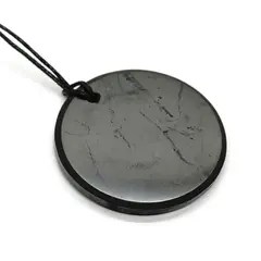 Pandantiv din Shungit - Rotund slefuit 30mm