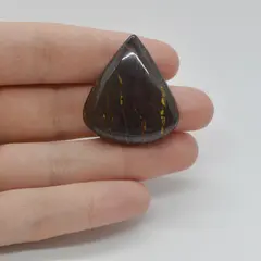 Cabochon Iron Tiger 33x29x7mm C25