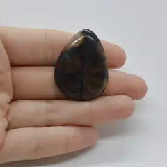 Cabochon Kiastolit 36x27x5mm C21