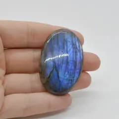 Cabochon Labradorit Albastru 48x30x7mm C254