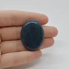 Cabochon Rubin in kianit 36x27x6mm C18