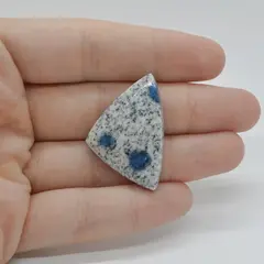Cabochon K2 33x22x6mm C65
