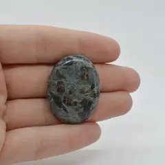 Cabochon Hornblend 34x26x6mm C26