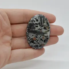 Cabochon Hornblend 45x31x5mm C46