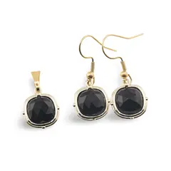 Set Cercei cu agatatoare si Pandantiv Obsidian patrat cu montura aurie, 15mm