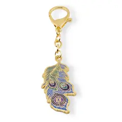 Amuleta Feng Shui din metal pentru protectia averii cu pene de paun 2025