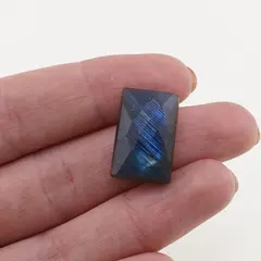 Cabochon Labradorit fatetat 20x13x7,5mm F41