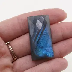 Cabochon Labradorit fatetat 38x19x9mm F63