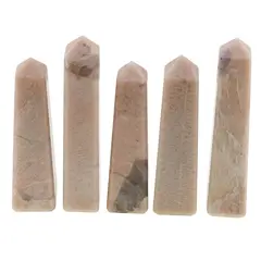 Turn / Obelisc cu patru fatete din Piatra lunii crem, 70-90g