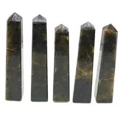 Turn / Obelisc cu patru fatete din Labradorit, 100-130g